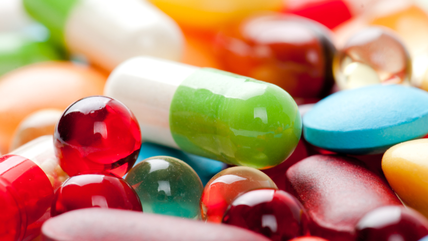Vid sällsynta diagnoser krävs ofta behandling med kostsamma läkemedel. Foto: Shutterstock
